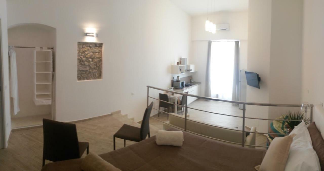تاورمينا B&B Agon المظهر الخارجي الصورة